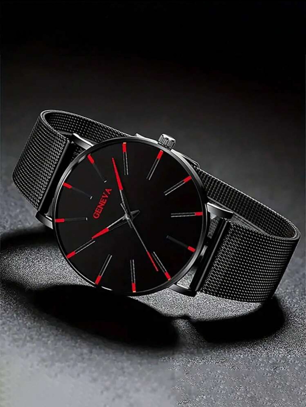 Montre à quartz ultra fine mode décontractée pour hommes.