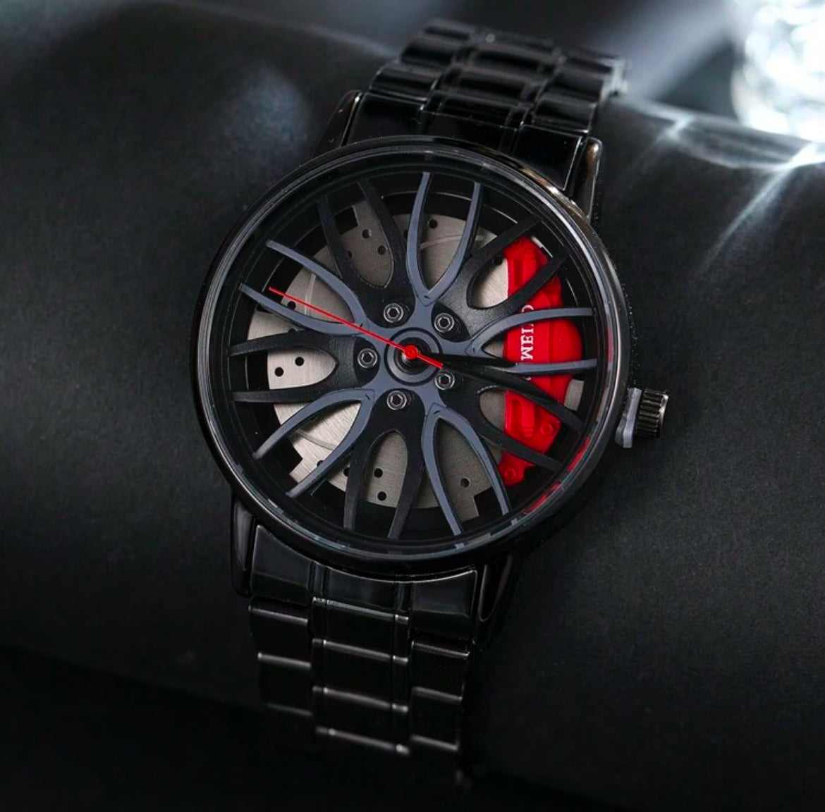 1 pièce Montre à quartz en acier de roue commerciale à la mode pour homme.